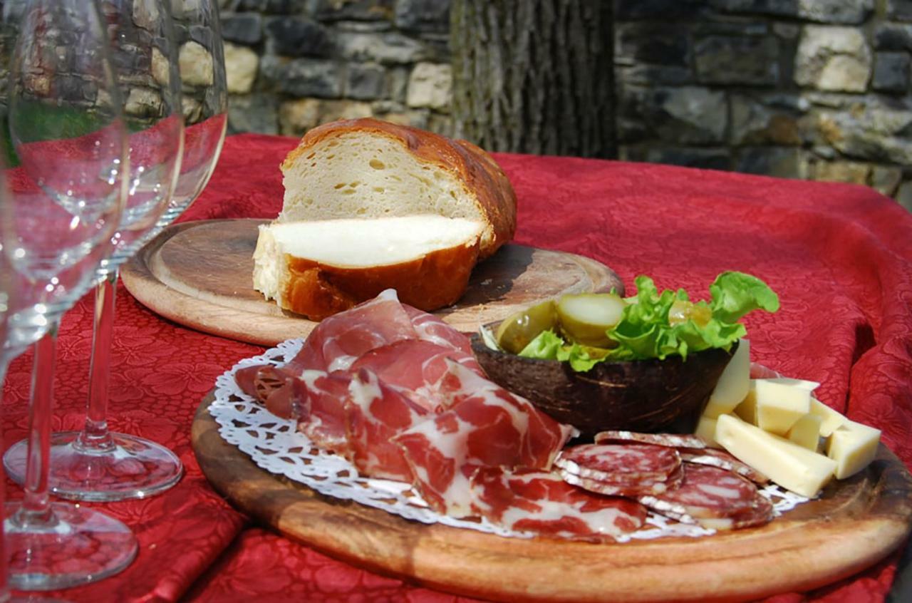 Farm Stay Malovscevo Vitovlje Dış mekan fotoğraf